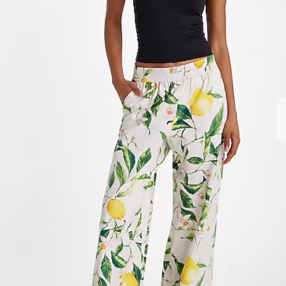 High Waisted Lemon Floral Pull On Wide Leg Pant - Picture 3 of 4